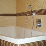 Установка стеновых панелей в ванной: руководство по монтажу