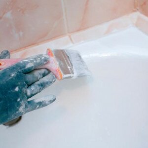 Как восстановить покрытие ванны