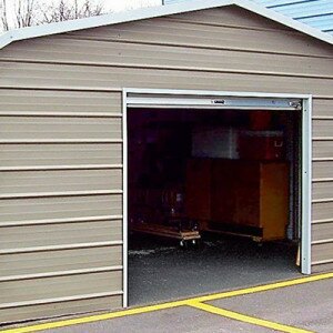 Как построить недорогой гараж